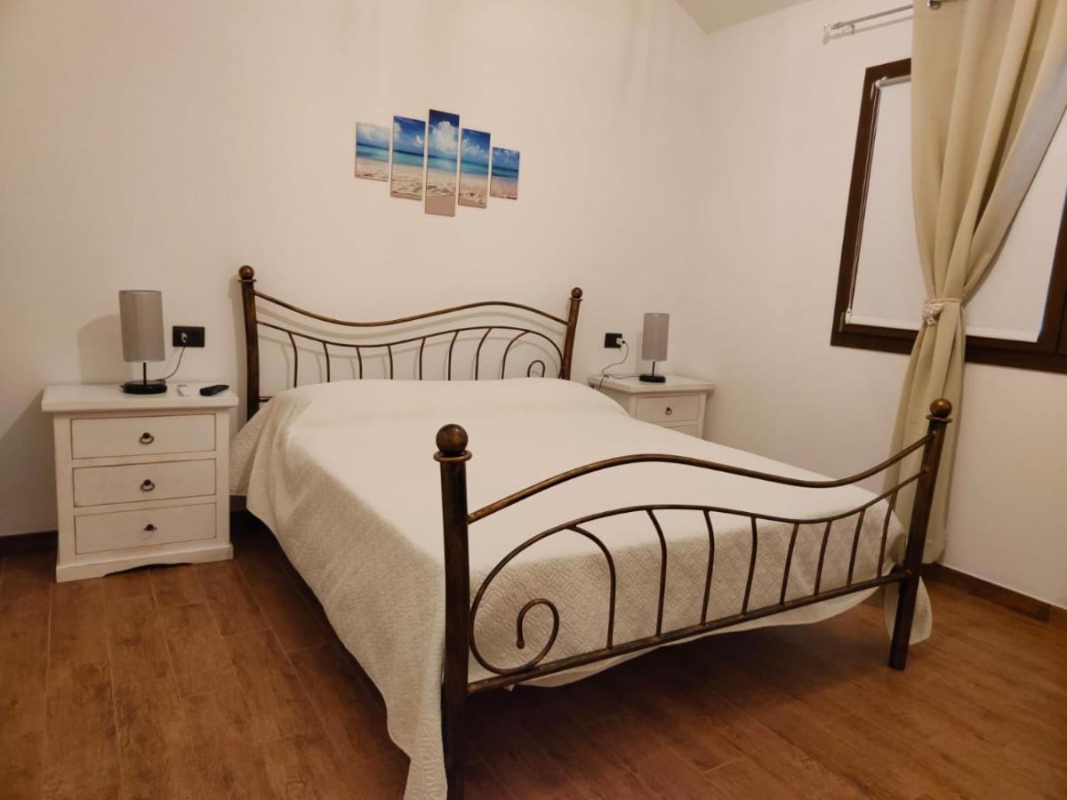 Casa Janas Affittacamere Bed & Breakfast Piscinas Buitenkant foto