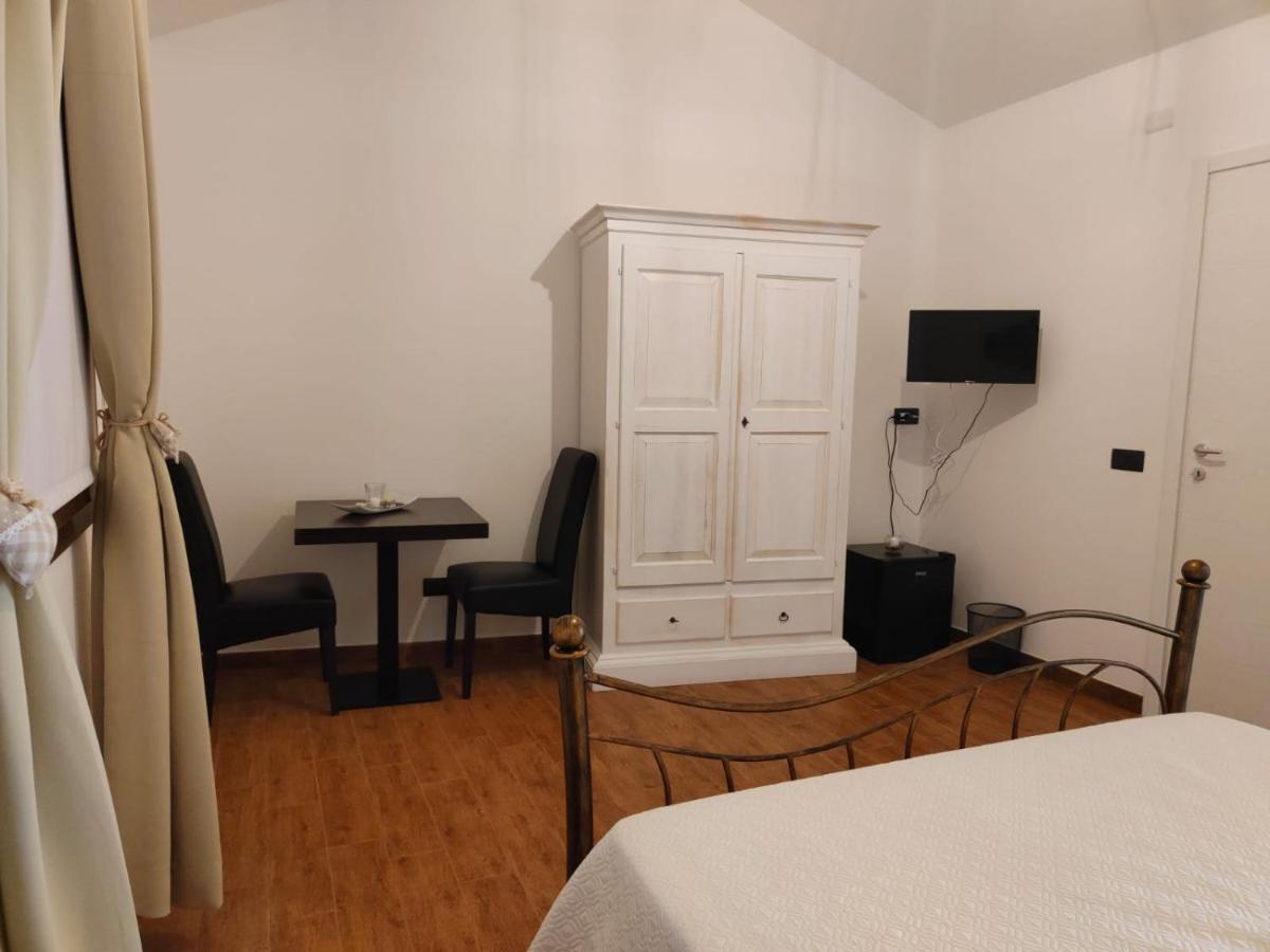 Casa Janas Affittacamere Bed & Breakfast Piscinas Buitenkant foto